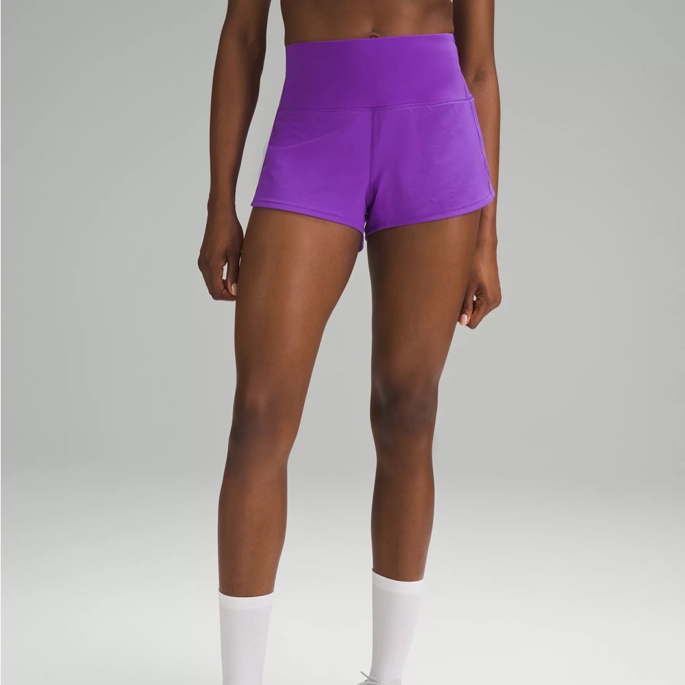 BRAND NEW LULULEMON ATOMIC PURPLE SPEED UP HIGH RISE 2.5 SHORTS